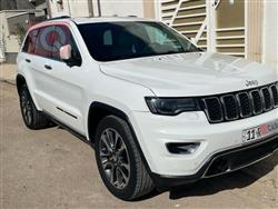 جیپ گراند شیرۆکی